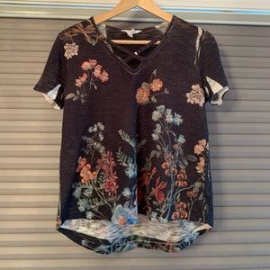 Navy floral t-shirt